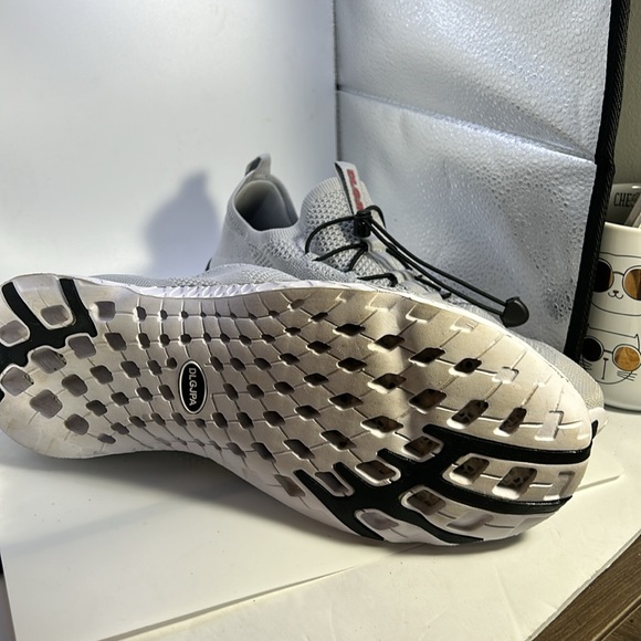 DLGJPA men’s water shoes size (46) 13 in size excellent pre-loved condition - Picture 3 of 5